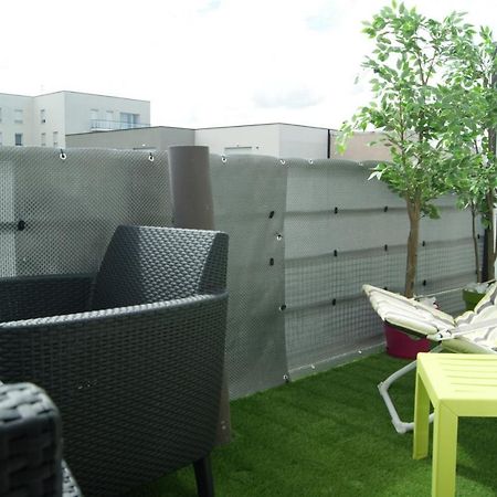 Victoria-T2-41M2-Balcon, Wifi, Linge, Produits, Menage Inclus Appartement Reims Buitenkant foto