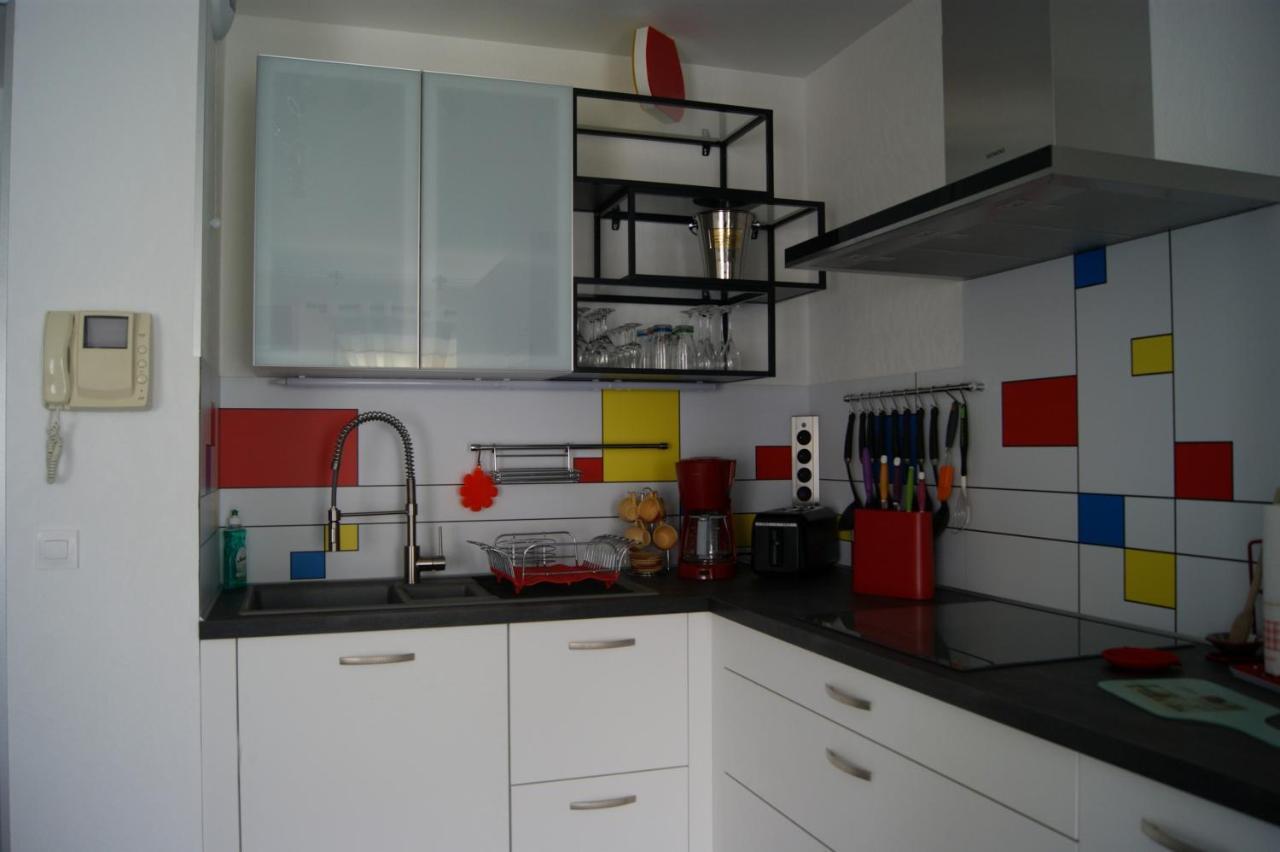 Victoria-T2-41M2-Balcon, Wifi, Linge, Produits, Menage Inclus Appartement Reims Buitenkant foto