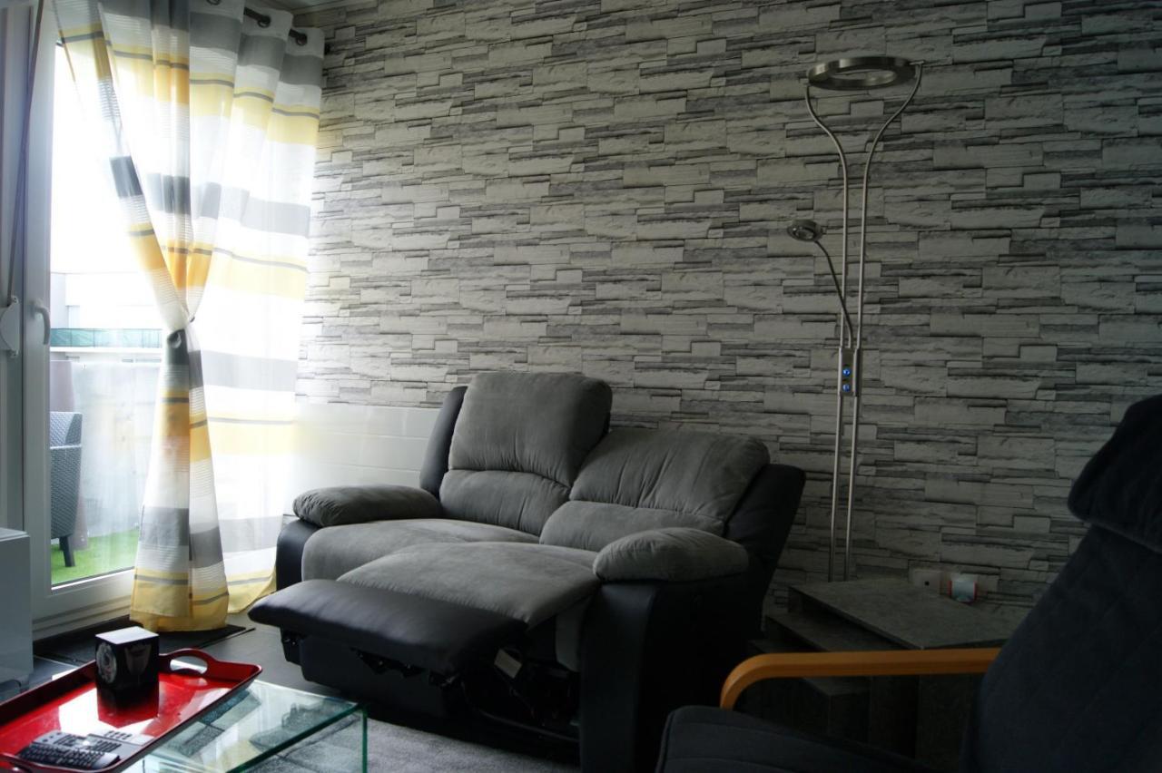 Victoria-T2-41M2-Balcon, Wifi, Linge, Produits, Menage Inclus Appartement Reims Buitenkant foto